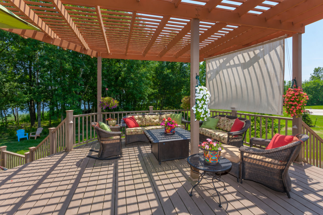 Custom deck built by Thomasville Decks in Thomasville, NC